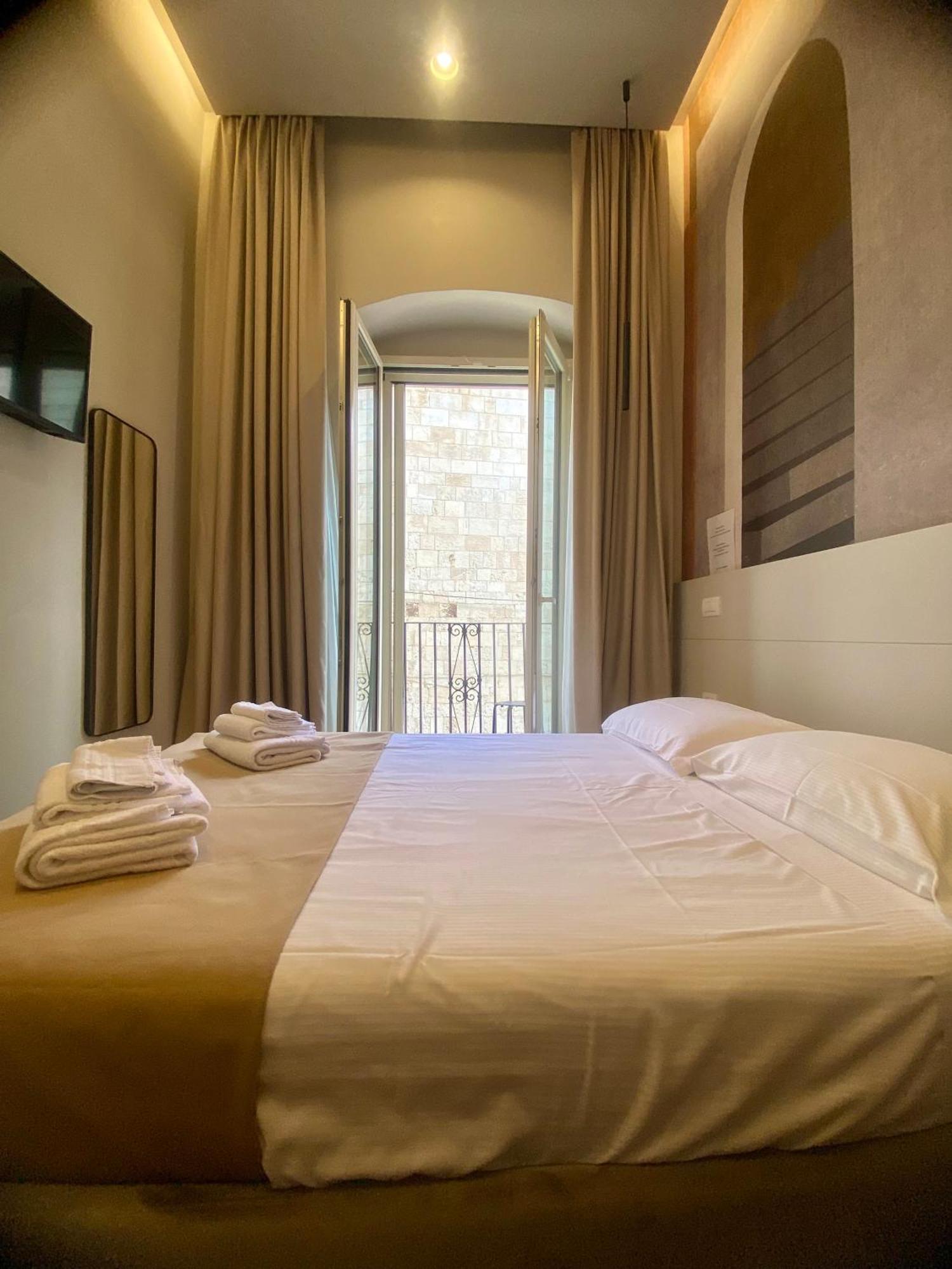 Nonno Nicola Rooms Барі Екстер'єр фото